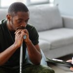 Soldier talking to a doctor_s